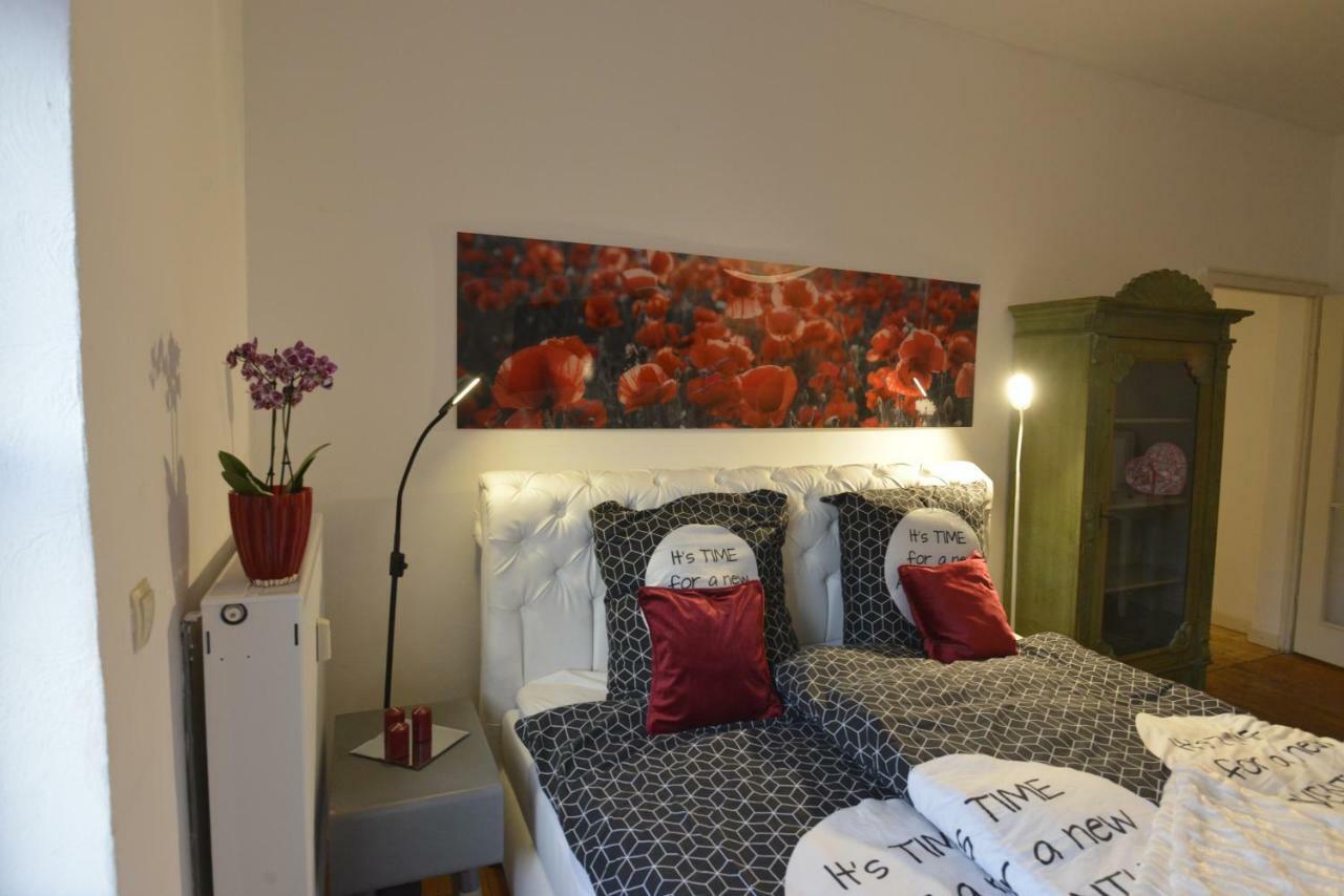Appartement Kaiserliche Hofpost, Mit Whirlpool Und 2 Terrassen Schleiden